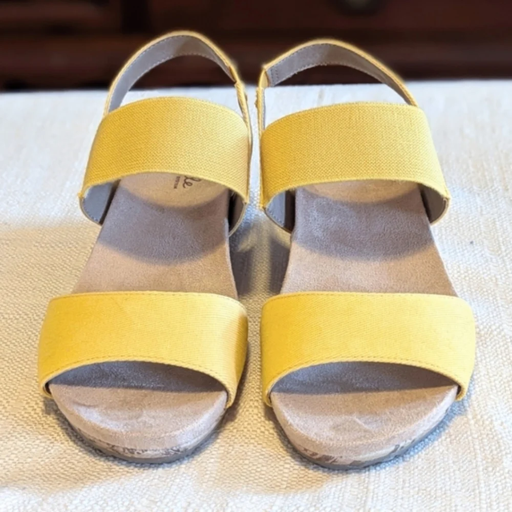 NIB Wide Life Stride Maldives Marigold Cork Wedge Shoes
